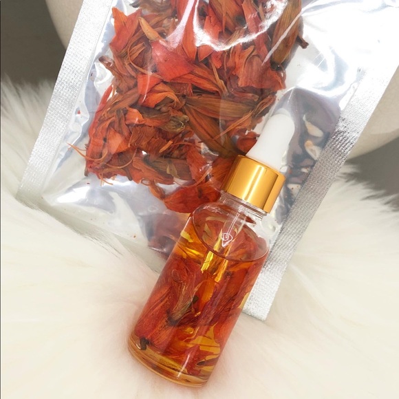 COPY - Press on Nails | Fake Nails | Cuticle Oil - Picture 3 of 9